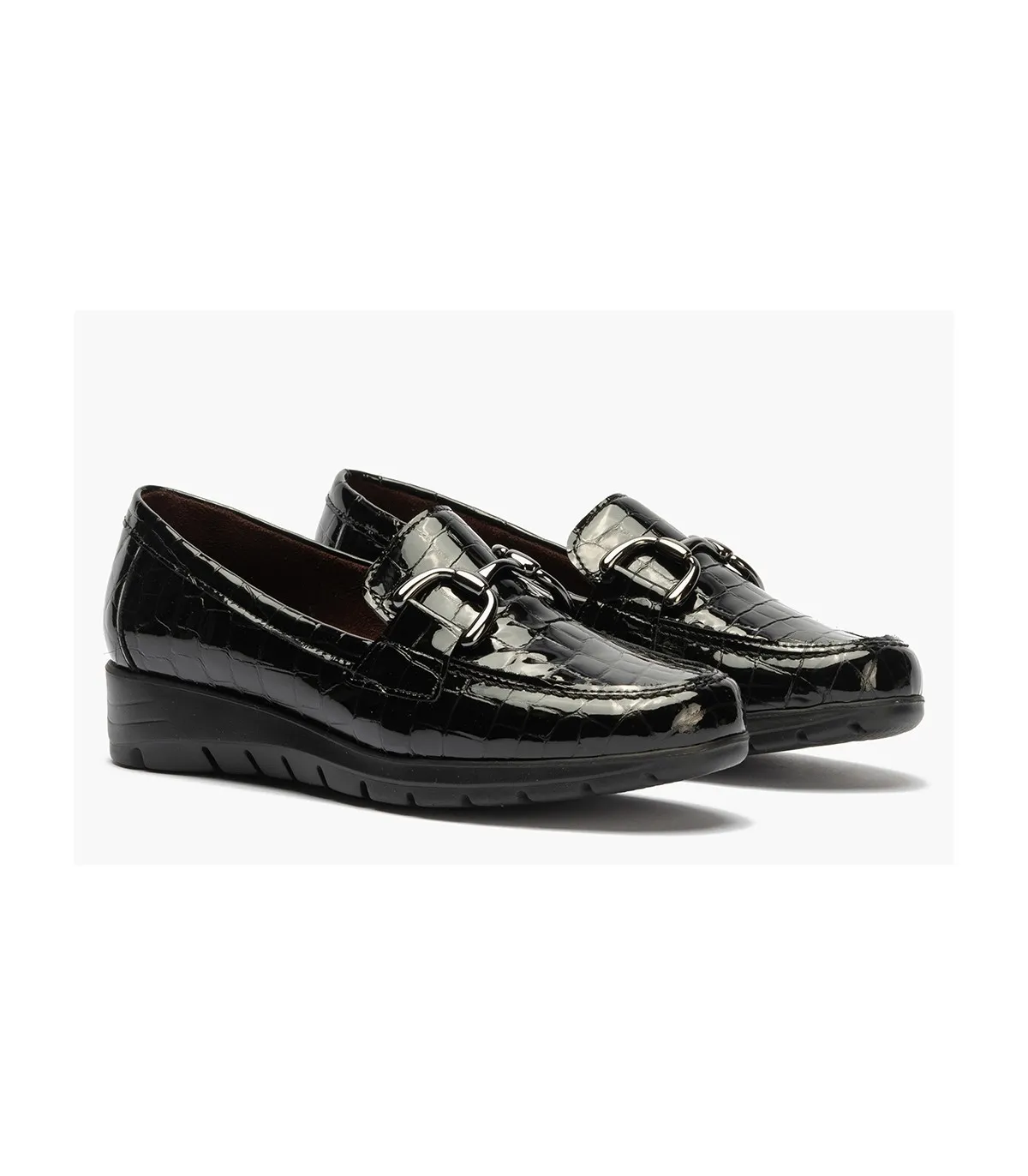 Mocasín con estribo en color negro